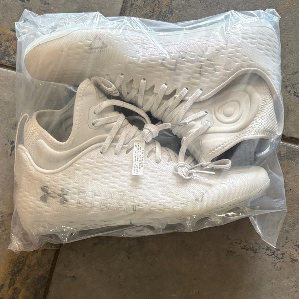Under Armour White spotlight cleats